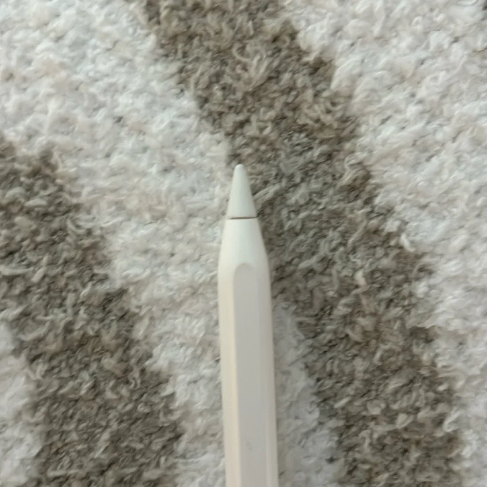 2nd gen APPLE PENCIL + TIPS